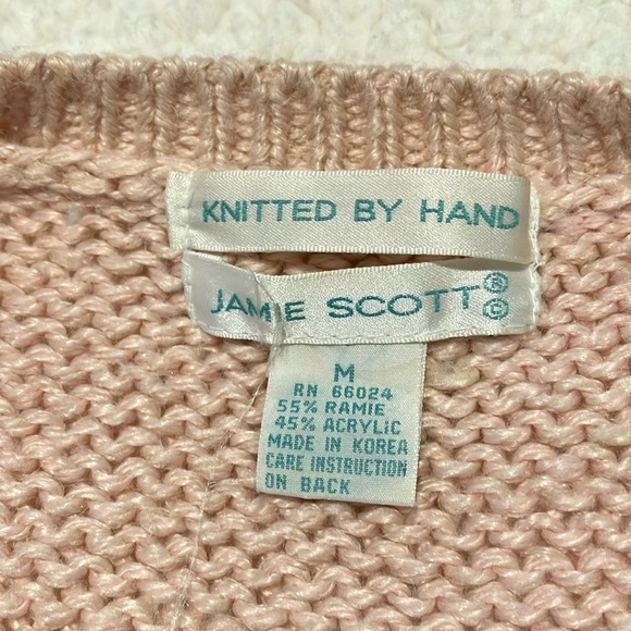 👁️3/$15 Vintage Pink and Blue V-Neck Argyle Hand Knitted Sweater Vest - Picture 5 of 7